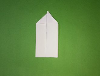 to make a paper aeroplane