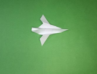 how to make a good paper airplane design