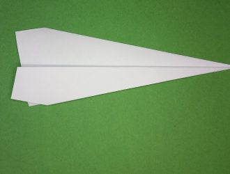 how to make a good paper airplane design